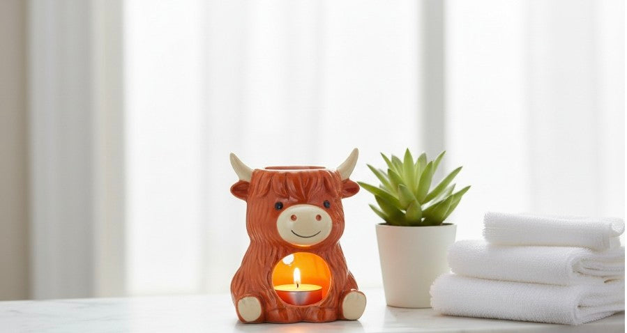 Highland Cow Oil Burner and Wax Warmer